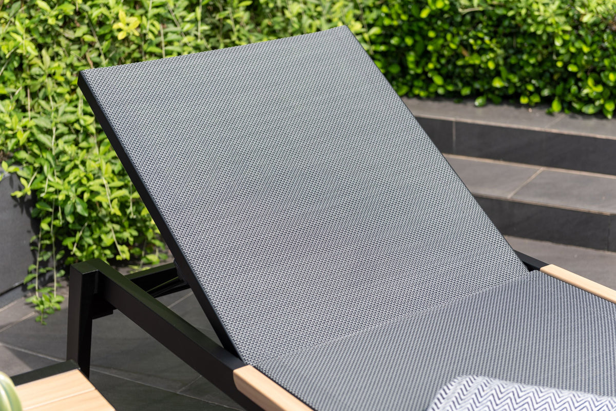 3-Piece Aluminum Sun Lounger Set with Side Table