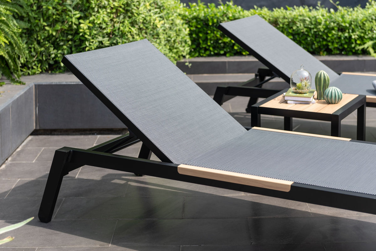3-Piece Aluminum Sun Lounger Set with Side Table